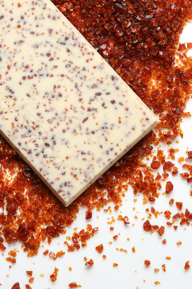 Creme_Brulee_White_Chocolate_Bar_-_Chocolate_Bars_Menu